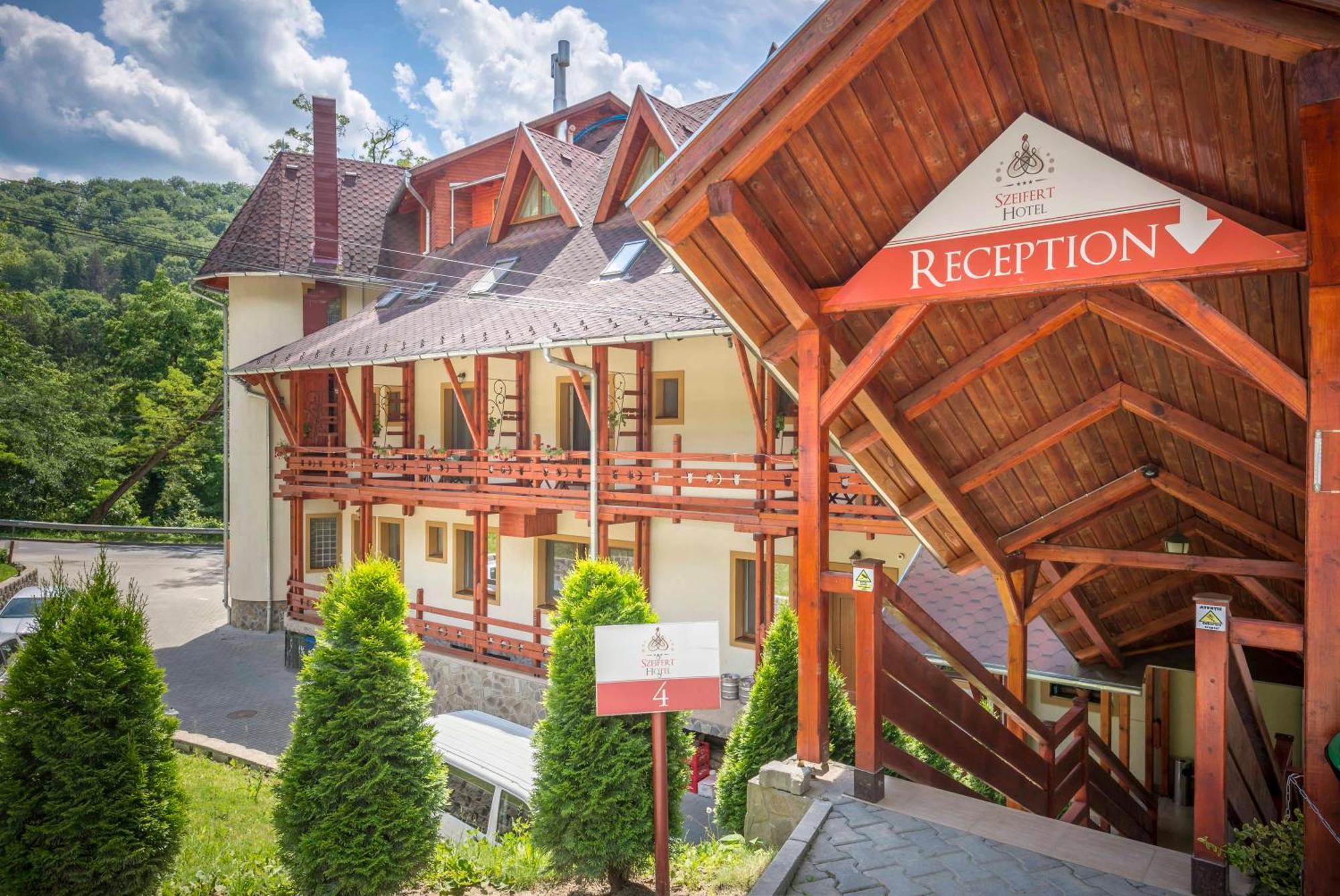 Hotel Szeifert Sovata Exteriör bild