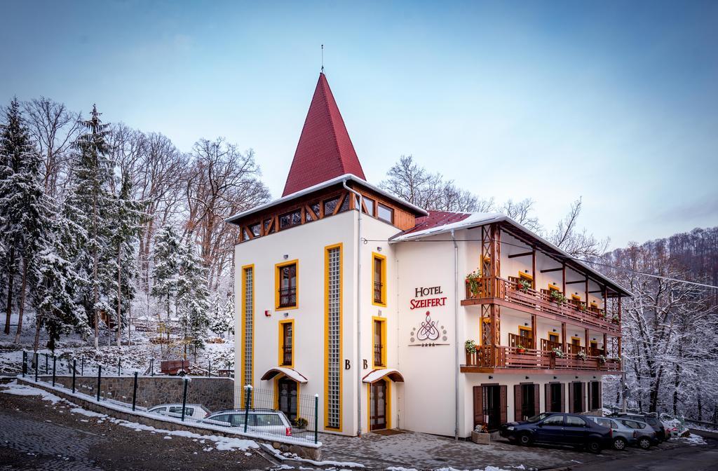 Hotel Szeifert Sovata Exteriör bild